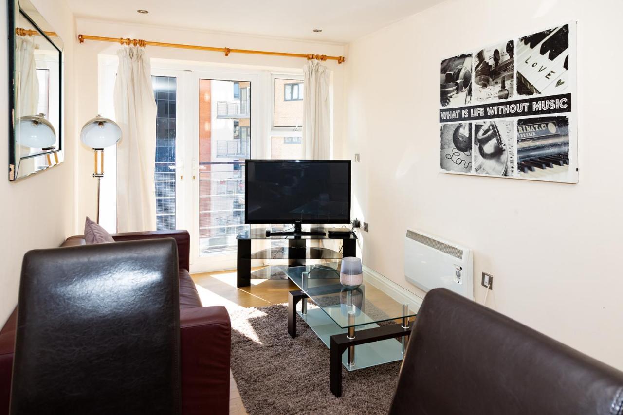 Alexander Apartments Newcastle מראה חיצוני תמונה