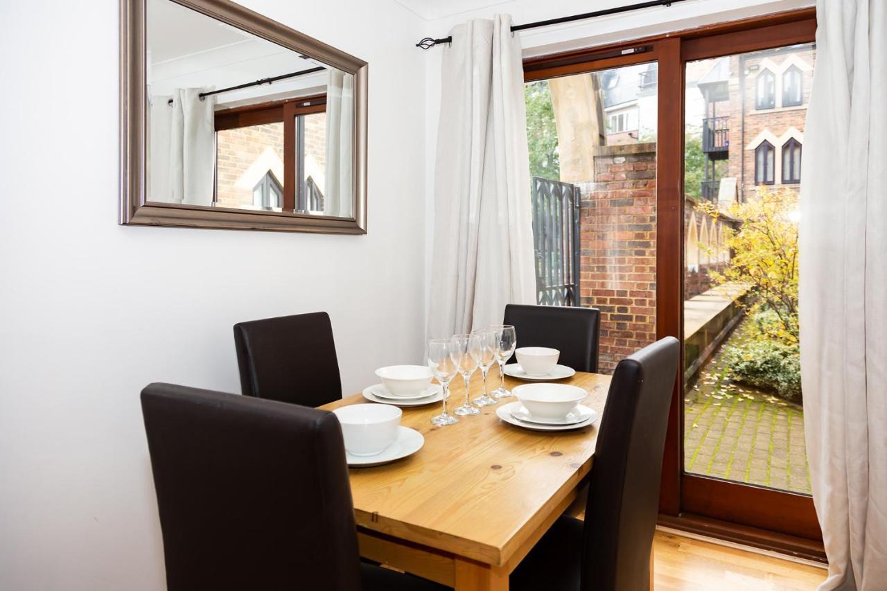 Alexander Apartments Newcastle מראה חיצוני תמונה