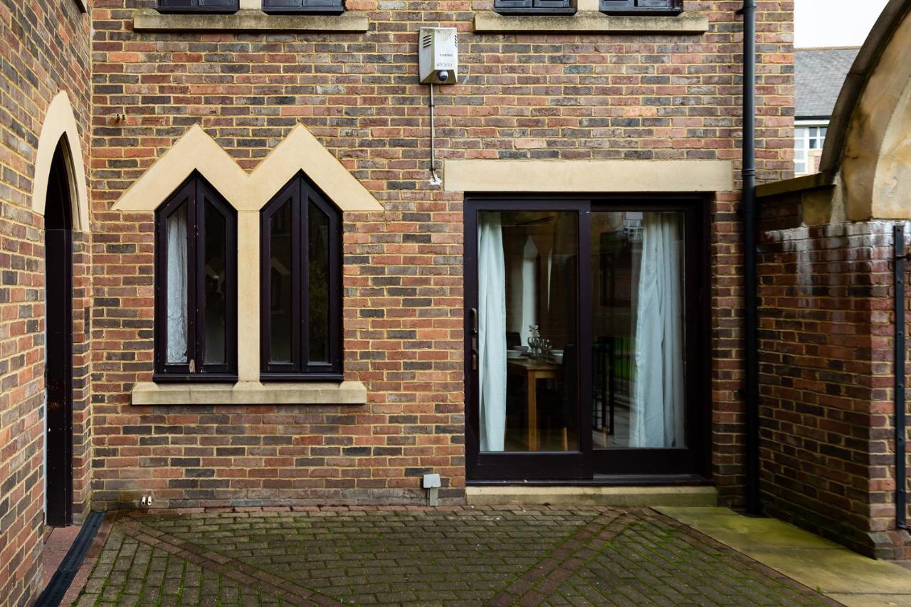 Alexander Apartments Newcastle מראה חיצוני תמונה